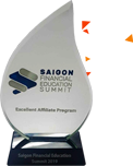 2019 Saigon Financial<br>Education Summit Premio al Excelente Programa de Afiliados